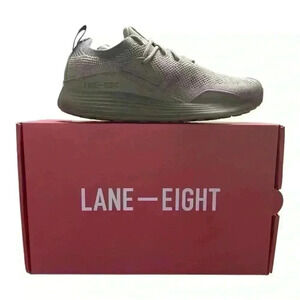🆕 Lane-Eight Trainer AD 2W, style #AE1003. MSRP: $150.00